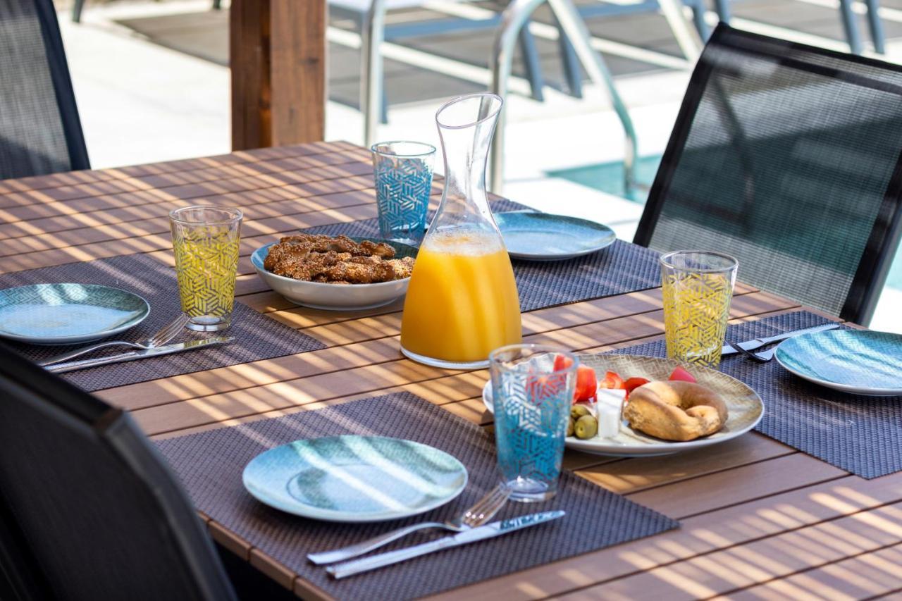 Cato Agro 5, Seafront Villa With Private Pool Afiartis Dış mekan fotoğraf
